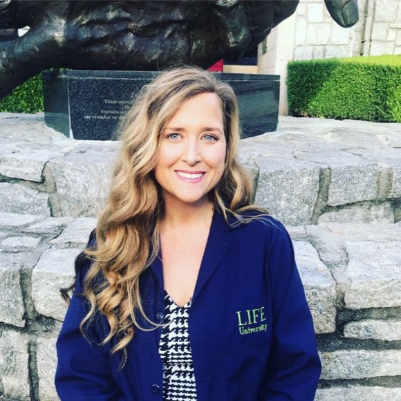 Meet your Posher, Misty - Picture 1 of 1